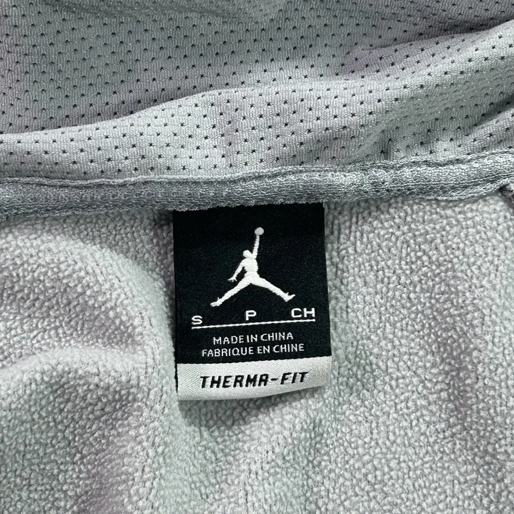 Jordan Therma-FIT Hoodie Mens Small Gray Full Zip Fleece‎ Jacket 688525-012